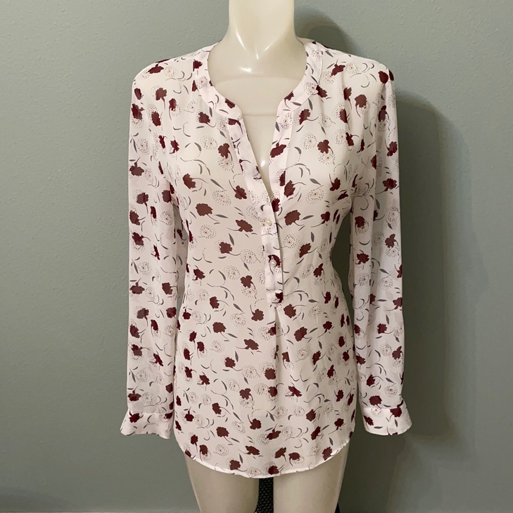 Ann Taylor White Red Floral Top